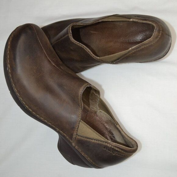 Patagonia Women's 7.5 Brown Leather Slip On Clogs - Picture 8 of 9